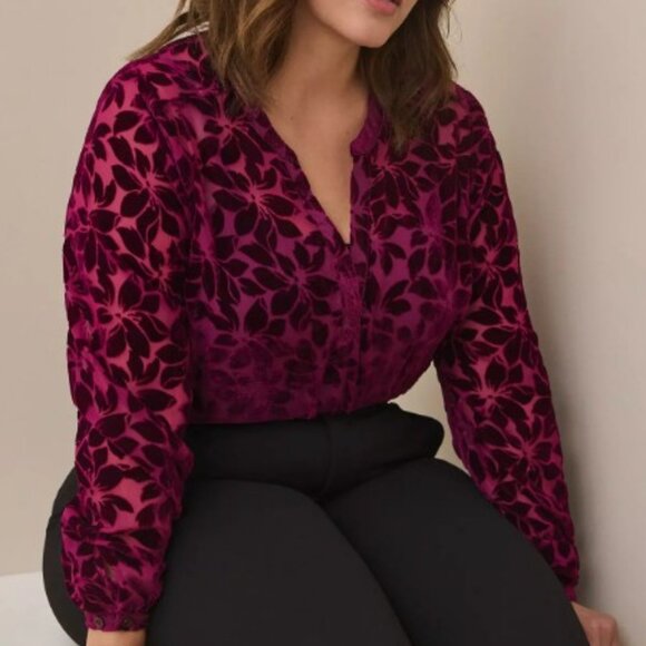 Torrid Brand Women's Size 1 Velvet Burnout Hi-Low Pullover Long Sleeve Top - Picture 1 of 7